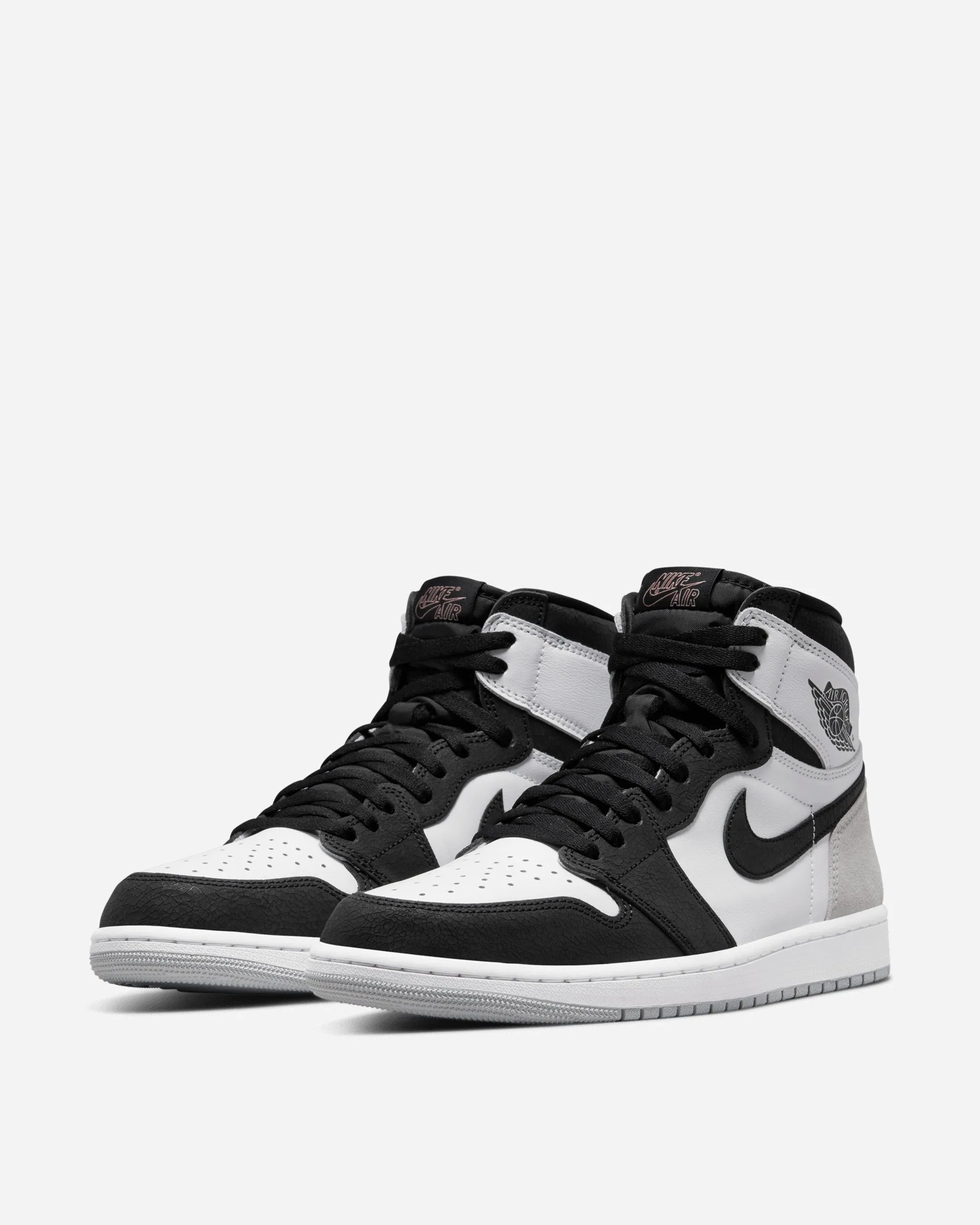 Air Jordan 1 Retro High OG Sneakers Bleached Coral