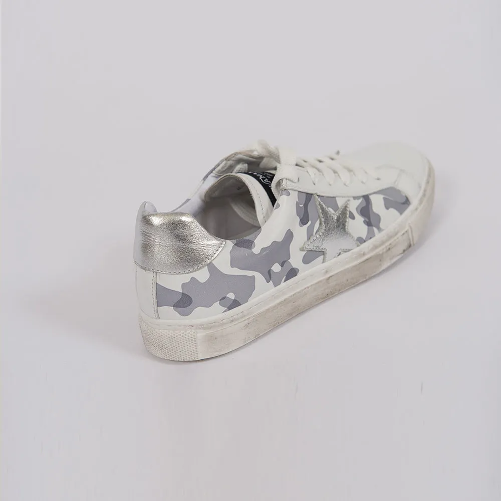 Apollo White