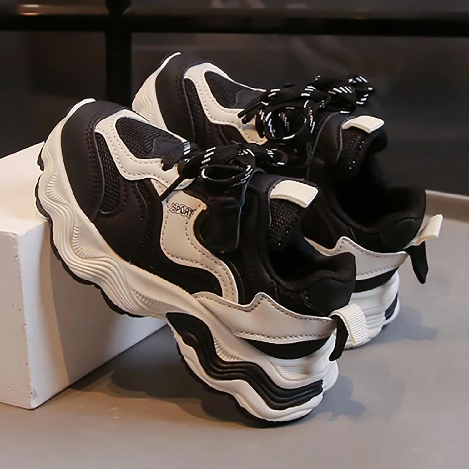 Boys Girls Tennis Casual Walking Shoes Kids Running Non-Slip Mesh Sneakers Toddler Lace-Up Soft Sole Anti Slip Shoes