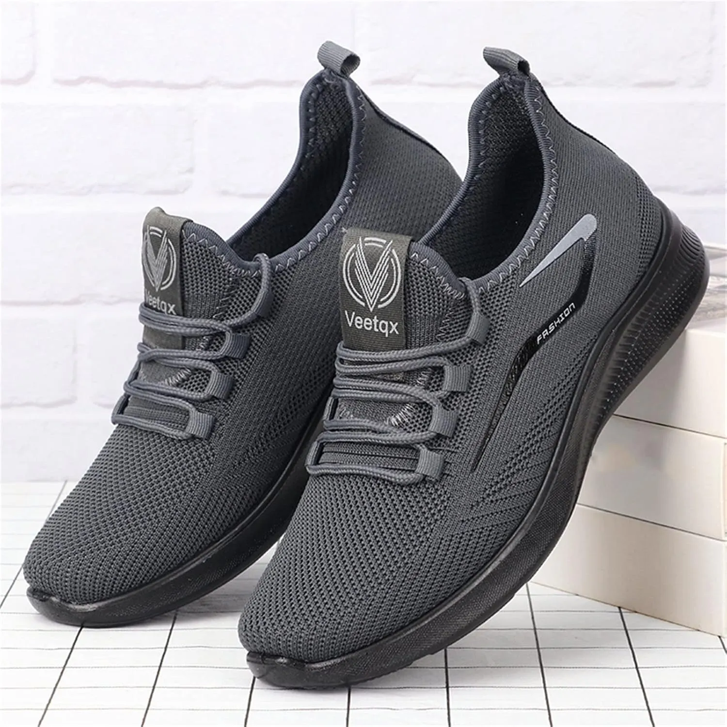 Mens Loafers & Slip-Ons Fashion Spring and Summer Men Sports Shoes Flat Bottom Light Slip On Elastic Fly Woven