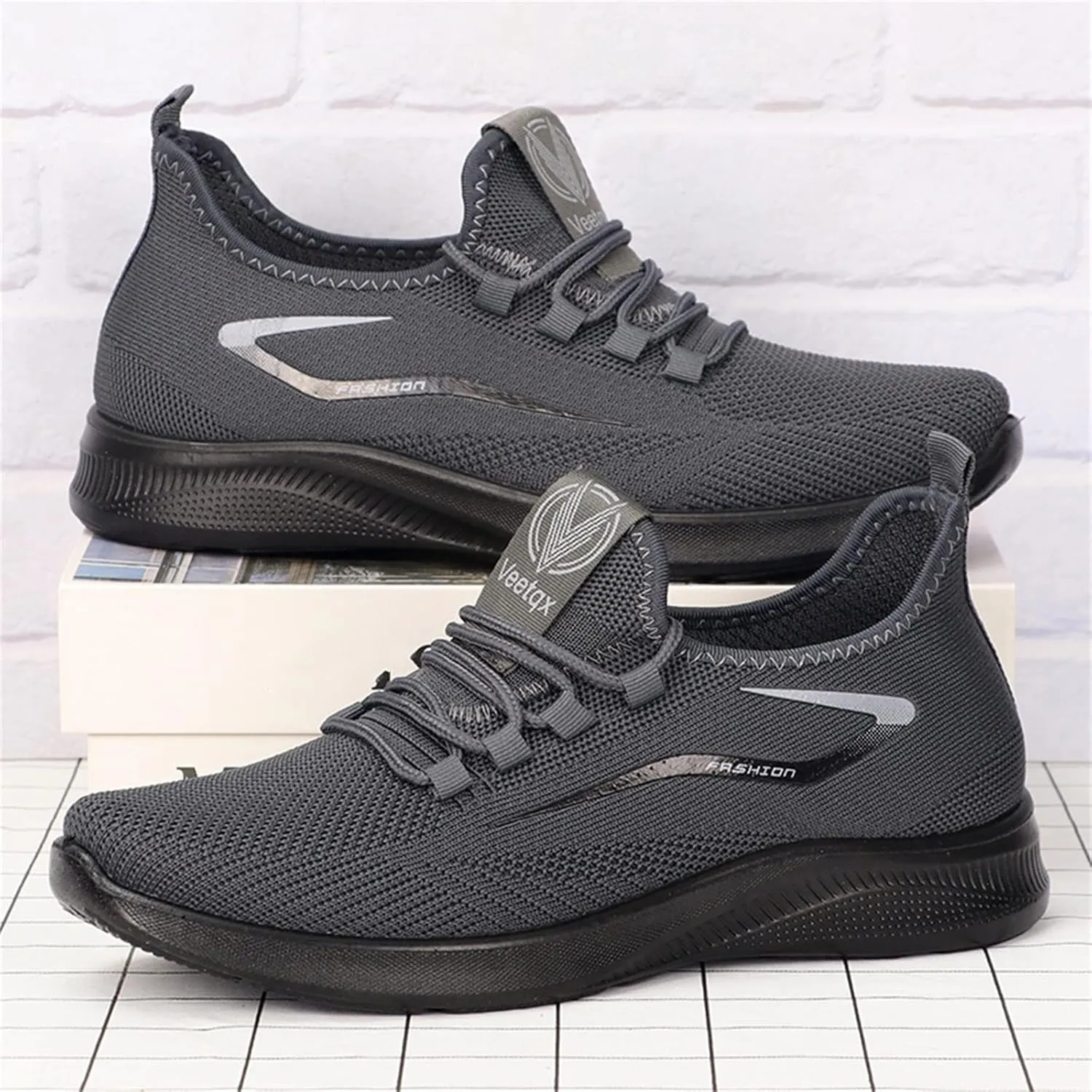 Mens Loafers & Slip-Ons Fashion Spring and Summer Men Sports Shoes Flat Bottom Light Slip On Elastic Fly Woven