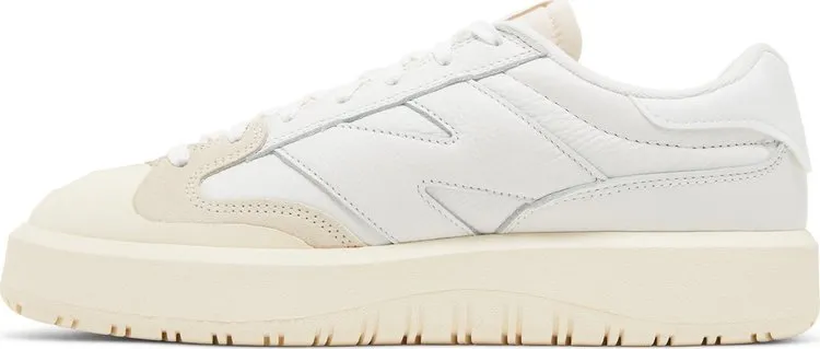 New Balance 302 'White Moonbeam' sneakers, white
